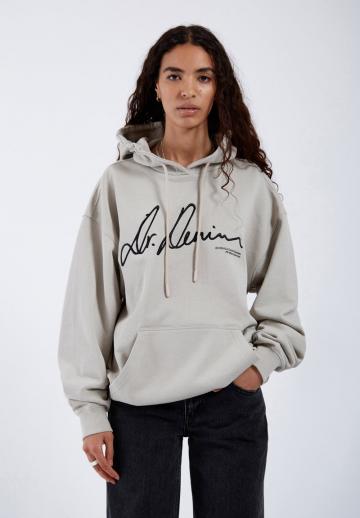 Пуловер с капюшоном