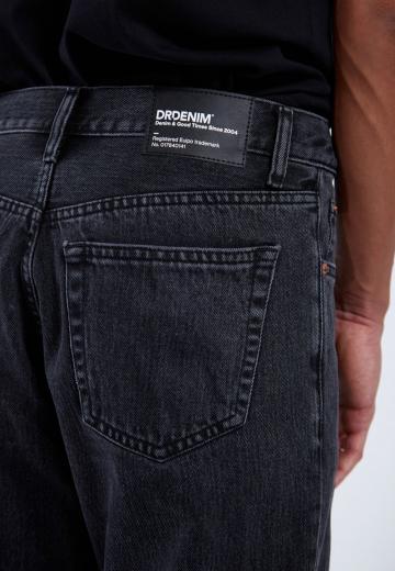 Клешеные джинсы