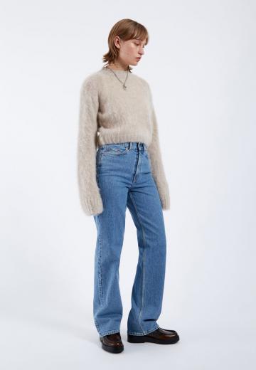 Прямые джинсы