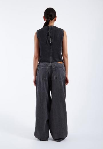 Джинсовая жилетка