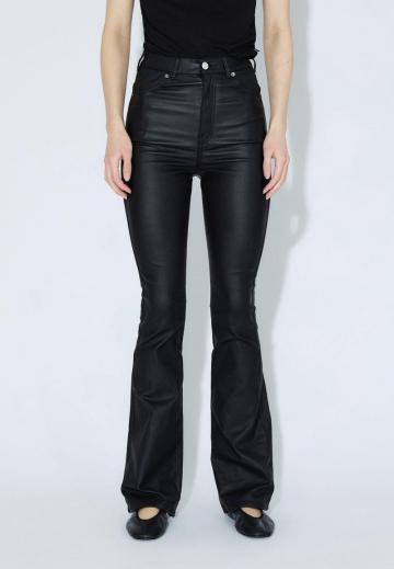 Клешеные джинсы