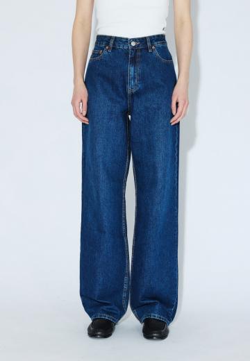 Джинсы