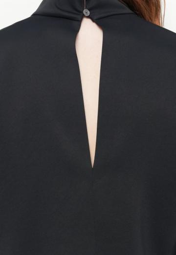 Атласная блузка