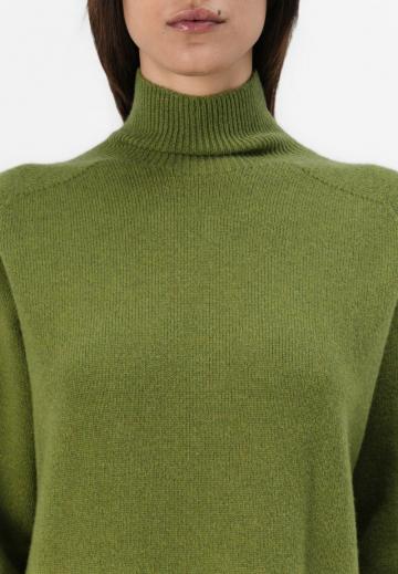 Вязаное платье