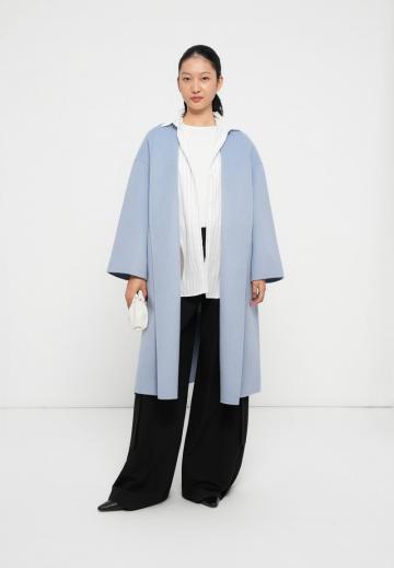 Шерстяное пальто