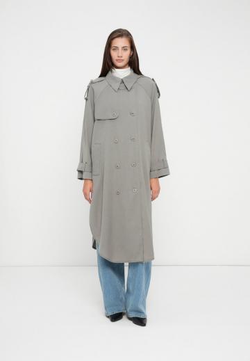 Шерстяное пальто