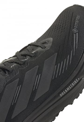 Беговые кроссовки