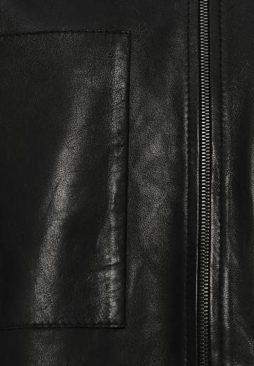 Короткая куртка