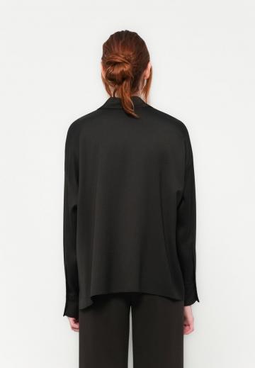 Атласная блузка