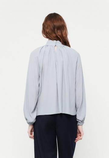 Шелковая блузка