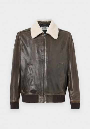 Кожаная куртка