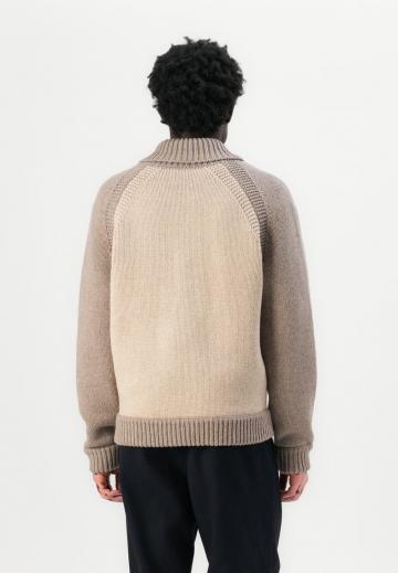 Вязаная кофта