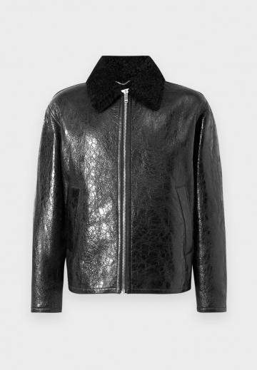 Кожаная куртка