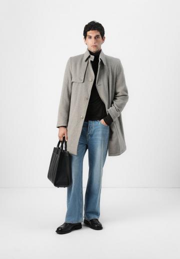 Шерстяное пальто