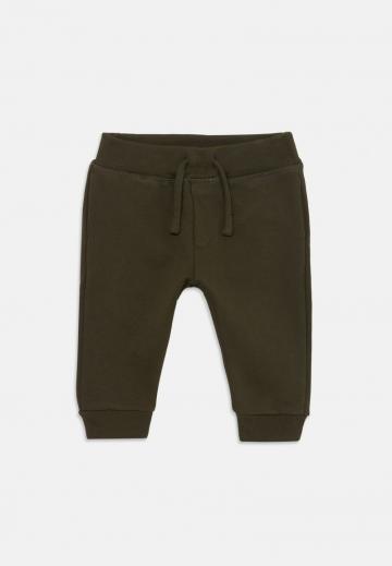 Набор одежды