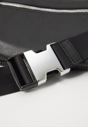 Сумка на пояс