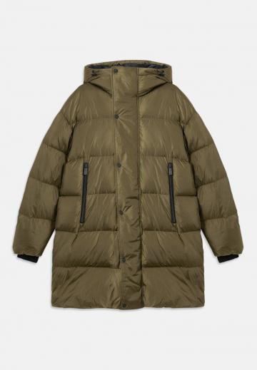 Пуховое пальто