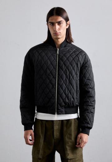 Куртка бомбер