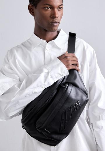 Сумка на пояс