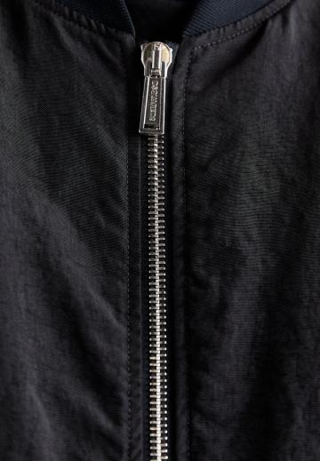 Куртка бомбер