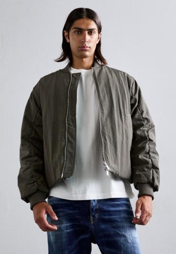 Свободные джинсы