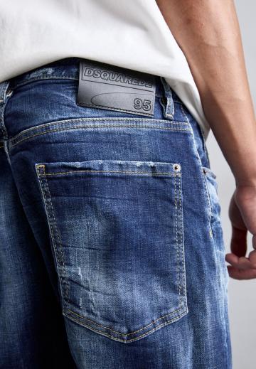 Свободные джинсы