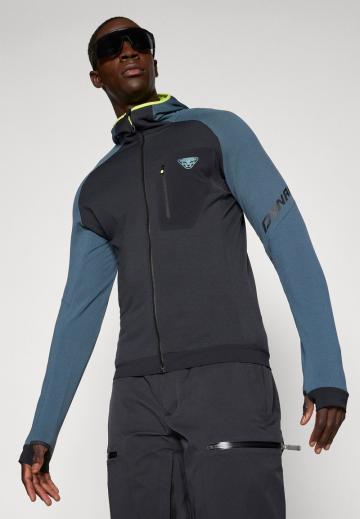 Спортивная куртка