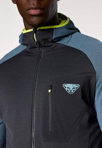 Спортивная куртка