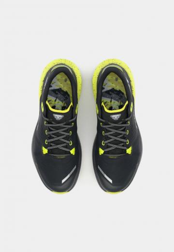 Беговые кроссовки