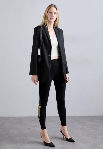 Спортивные штаны