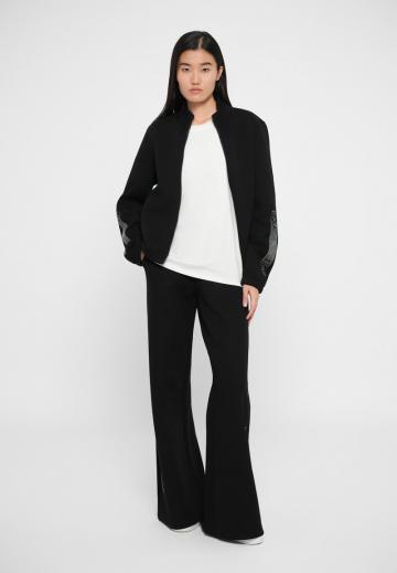 Спортивная толстовка