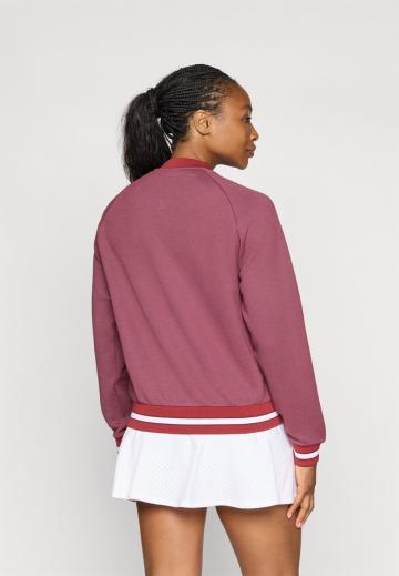 Спортивная куртка