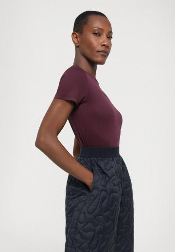 Спортивная майка