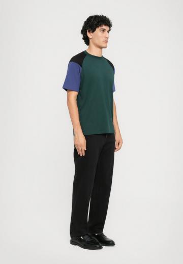 Спортивная майка