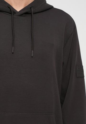 Спортивная толстовка