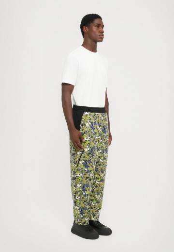 Спортивные штаны