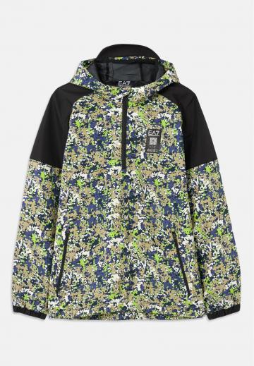 Куртка-дождевик