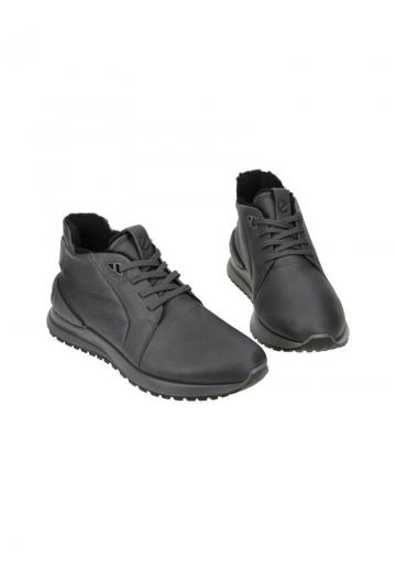 Зимние ботинки