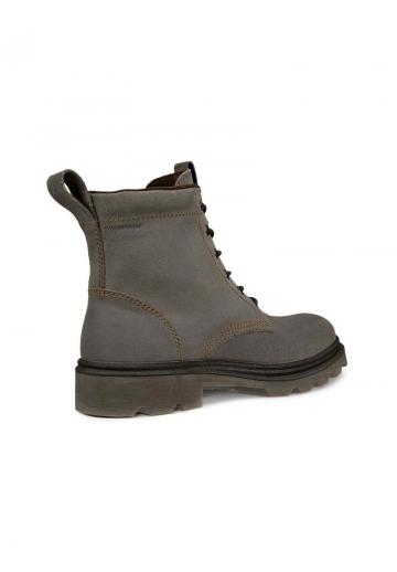 Зимние ботинки