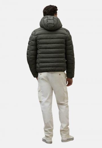 Зимняя куртка