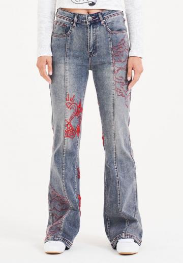 Клешеные джинсы