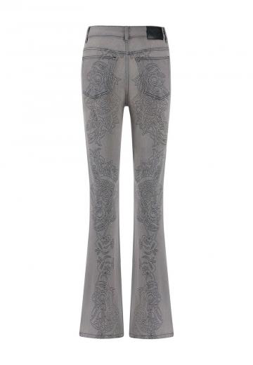 Клешеные брюки