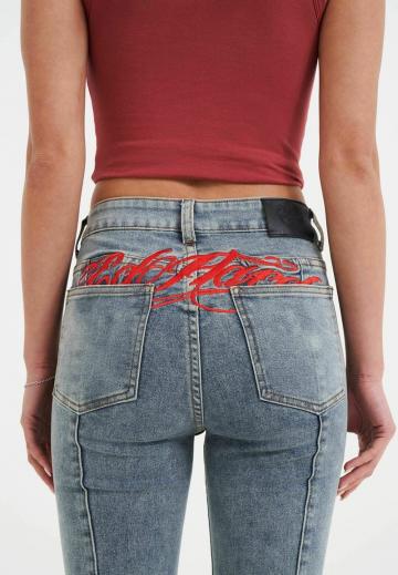 Клешеные брюки