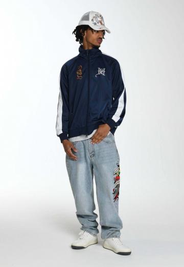 Прямые джинсы