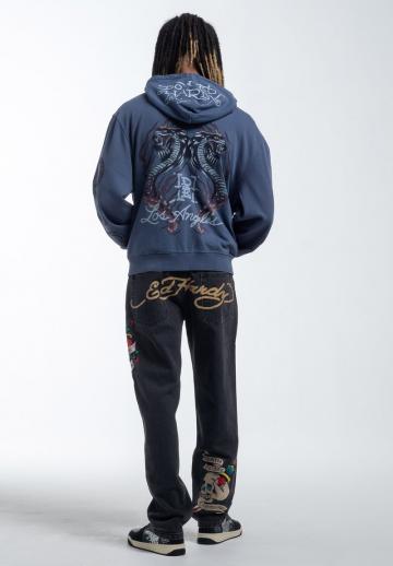 Прямые джинсы