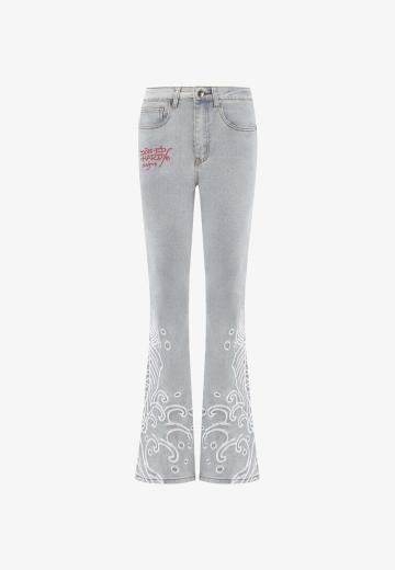 Клешеные брюки