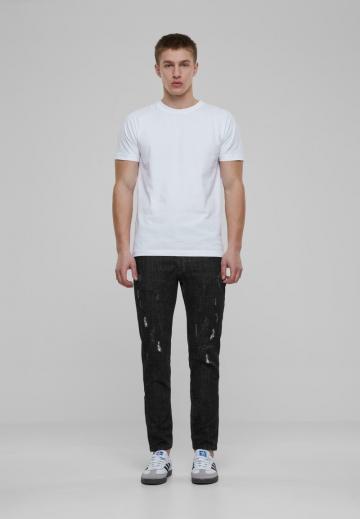 Узкие джинсы