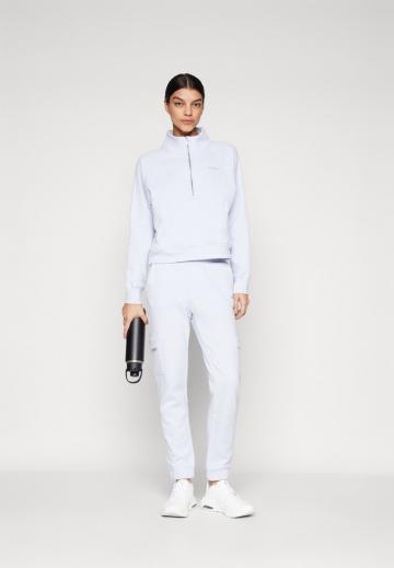 Спортивная толстовка