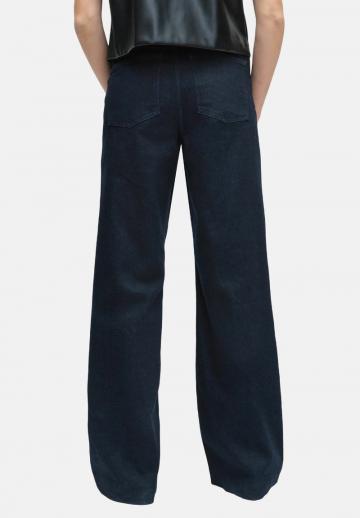 Свободные джинсы