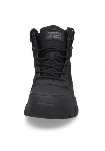 Ботинки на шнуровке